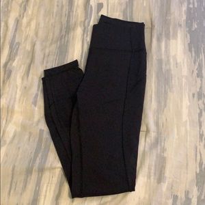 Lululemon In Movement Tight 25" *Everlux